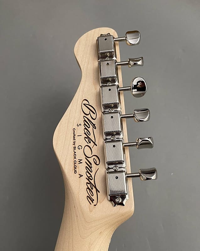 Black Smoker SIGMA SSS 2021 3-Tone Sunburst ≒3.29kg [Made