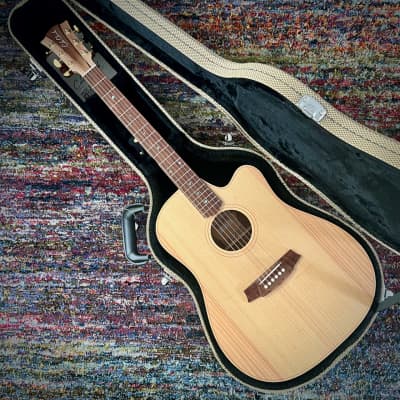 Cole Clark FL2EC-BB Acoustic Guitar, Australian AA Bunya Top and AA Blackwood Back/Sides image 6