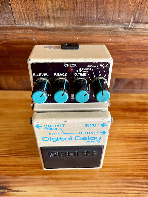 Boss DD-2 Digital Delay (Blue Label) 1983 - 1986