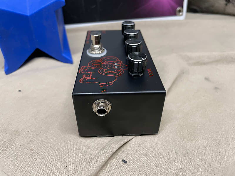 Nobsound BS1 Wooly Mammoth Bass Fuzz Pedal with Mod by