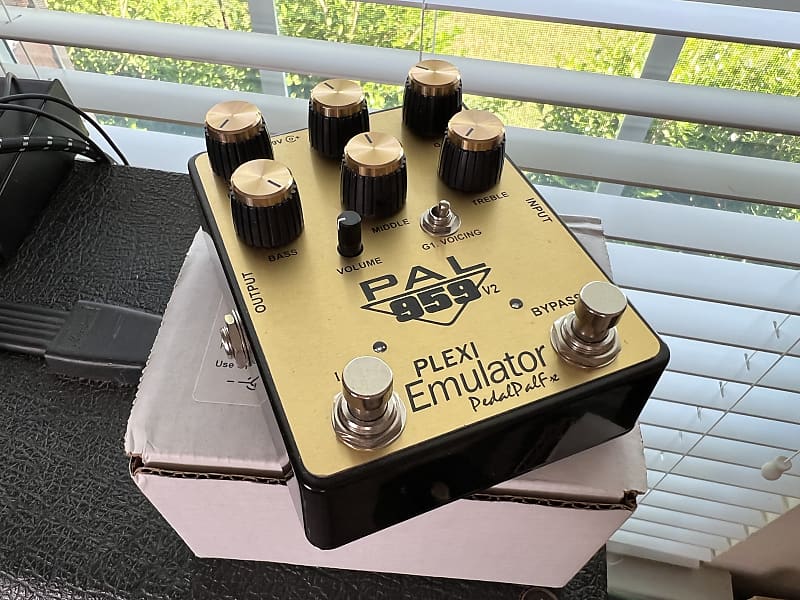 PAL959 v2 PLEXI Emulator PLEXI in a box overdrive pedal Reverb