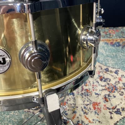 DW - 14x6.5" Collector's Series, Bell Brass Snare Drum, Immaculate 2015-2016 - Brass image 5