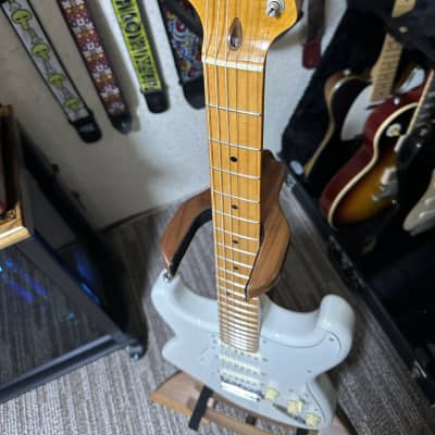 Fender Stratocaster Style 2021 - Olympic White - Jimi Hendrix Tribute image 4