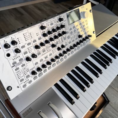 Korg Radias 2000s - Gray image 14