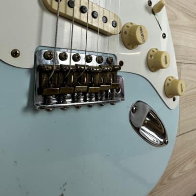 Fender Custom Shop Limited Edition 1956 Relic Stratocaster Faded Sonic Blue image 9