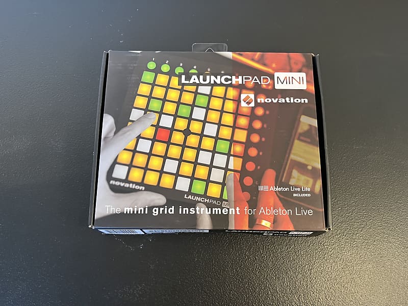 Novation Launchpad Mini MKII Pad Controller 2015 - 2019 - Black