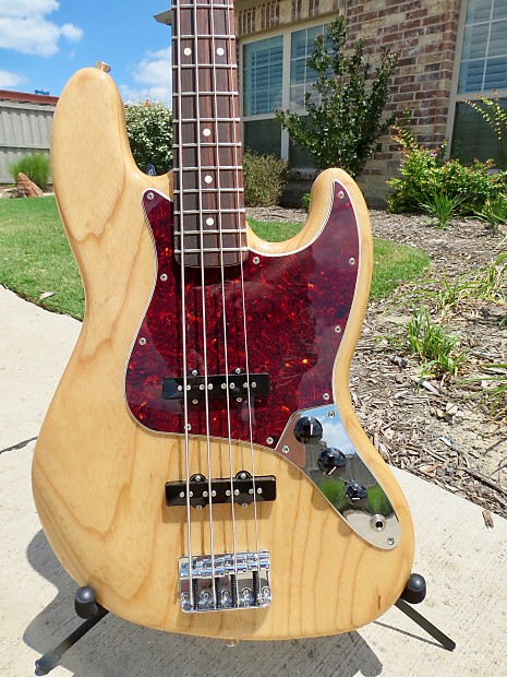 Fender jazz bass special clearance edition