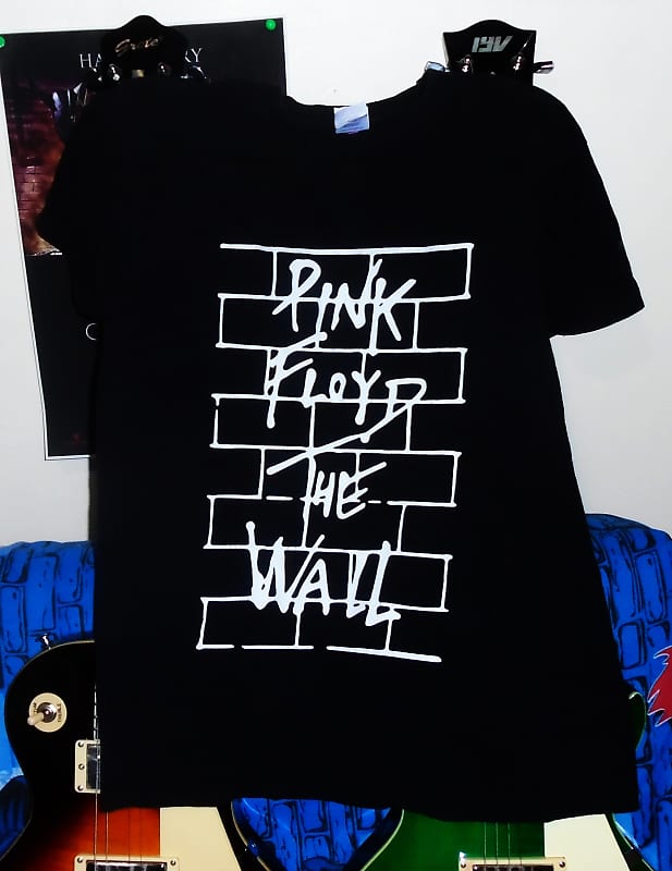 Pink floyd outlet relics t shirt