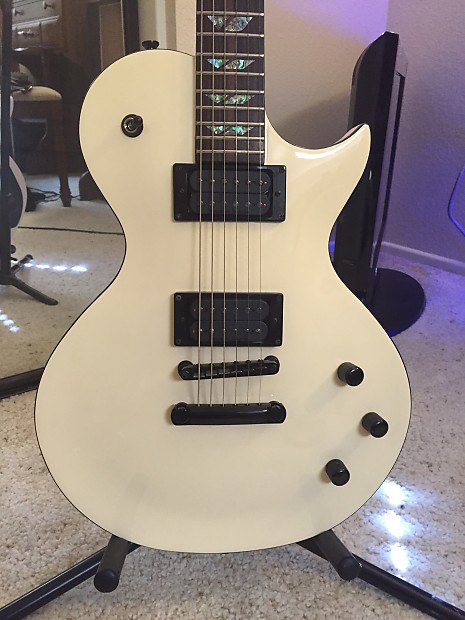 Monterey shop les paul