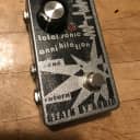 Death By Audio Total Sonic Annihilation Feedback Loop Guitar Bass Noise Effect Pedal Silver 2000s