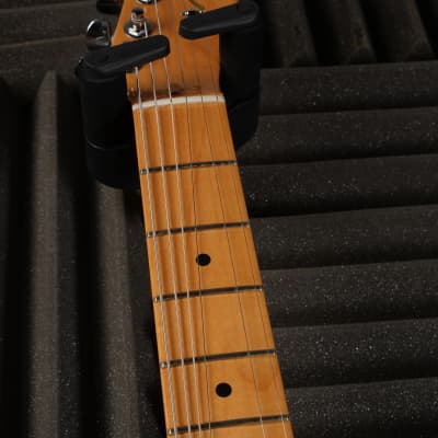 Fender American Standard Telecaster with Maple Fretboard 2016 - Natural image 9