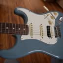 Fender American Professional Stratocaster 2016 HSS, OHSC , Sonic Grey