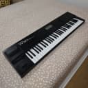 Roland W-30 61-Key Sampling Music Workstation 1989 - 1992 - Black