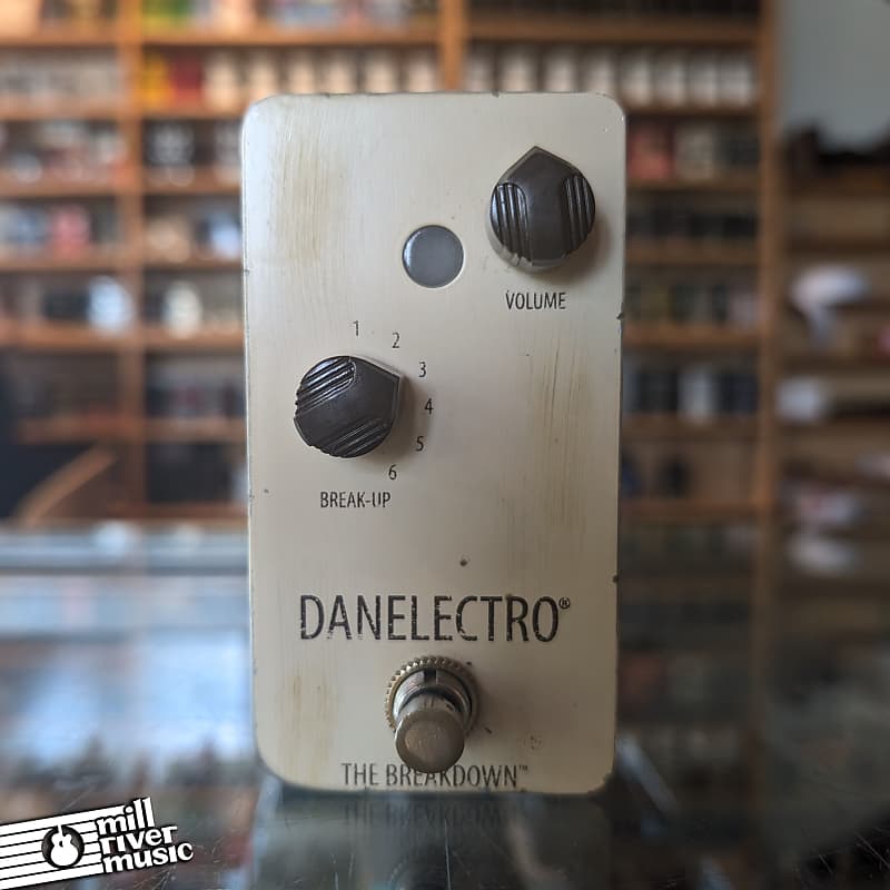 Danelectro The Breakdown