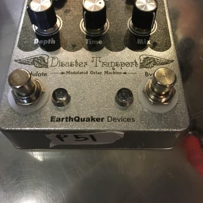 EarthQuaker Devices Disaster Transport Modulated Delay Machine