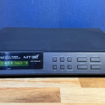 [Excellent] Roland MT-32 Multi-Timbral Synthesizer Module - Black