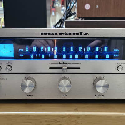 Marantz Model 2226 26-Watt Stereo Solid-State Receiver 1977 - 1979 - Silver with metal Case image 1