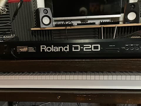 Roland D-20 61-Key Multi-Timbral Linear Synthesizer / Multitrack Sequencer 1988 - 1992 - Black – a great condition throughout, the best priced on Reverb image 1