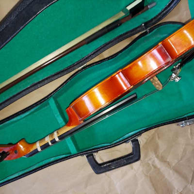 Suzuki 101RR (1/8 Size) Violin, Japan 1981, Stradivarius Copy, with case/bow image 12
