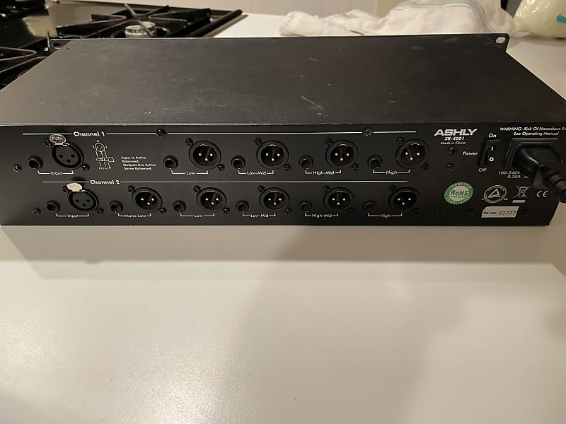ASHLY XR-4001 チャンネルディバイダー　ジャンク品 ASHLY XR-4001 チャンネルディバイダー ジャンク品 ASHLY XR