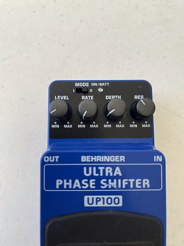 Behringer UP100 Ultra Phase Shifter | Reverb