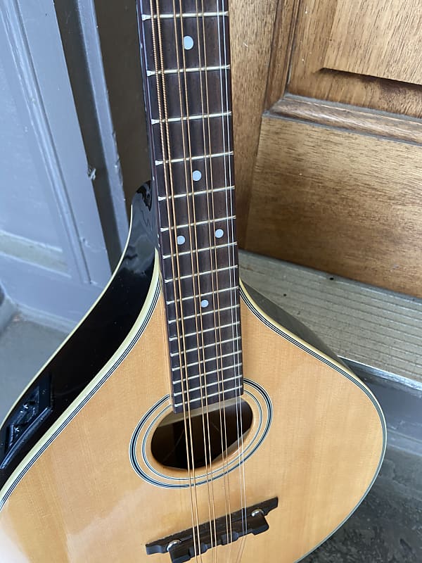 Fender FMO-66 Acoustic / Electric Octave Mandolin