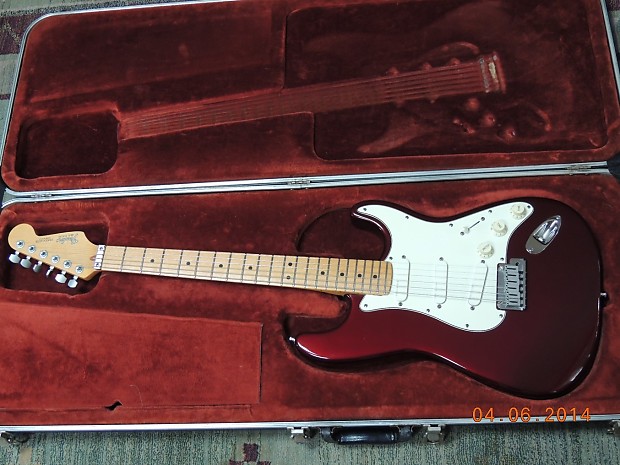 Fender Stratocaster Plus Strat Plus 1989 Maroon electric guitar original W/OHSC. image 1