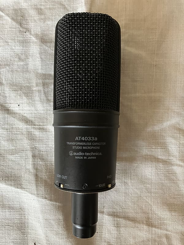 AudioTechnica AT4033a Large Diaphragm Cardioid Condenser Reverb