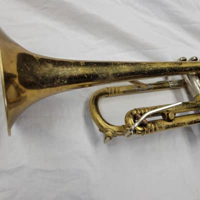 Getzen Bb Brass Lacquer Trumpet, Model 90 Deluxe, Circa 1950's image 7