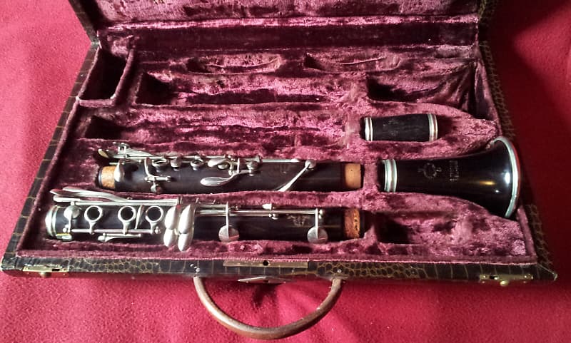 Carl deals fischer clarinet