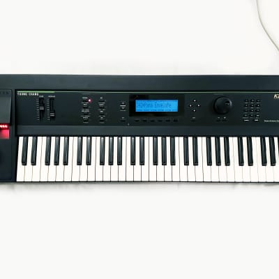 KURZWEIL K2000 V3. Synthesizer Workstation Sample Player with USB. Works and Sounds Great !...