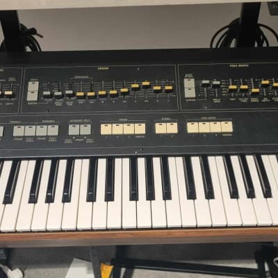 Yamaha SK-20 Symphonic Ensemble Synthesizer 1979 - 1980 - Black