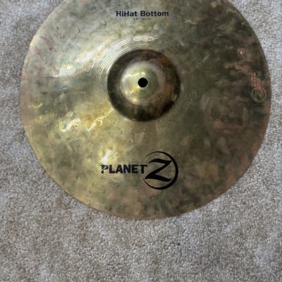 YAMAHA by Zildjian 14' YDZ14 Hi-Hat Cymbals. Top and Bottom