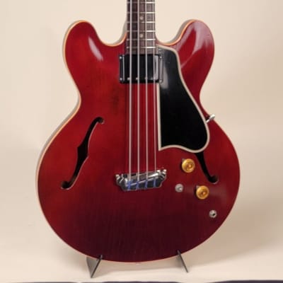 1959 Gibson EB-2 Sparkling Burgundy Family Owned. Original Hard Shell Case image 3