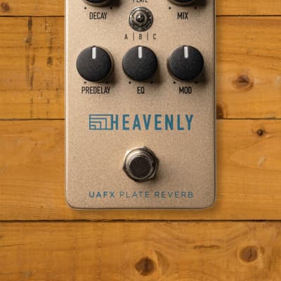 Universal Audio UAFX Guitar Pedals | Heavenly Plate Reverb for sale