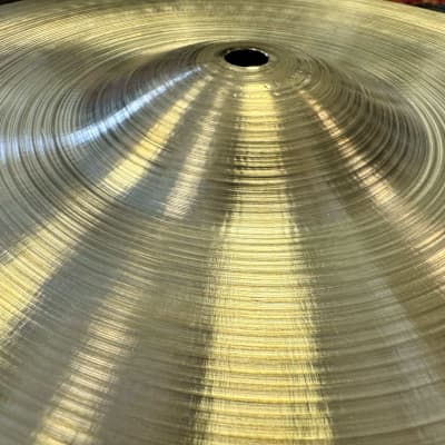 15" Modified Zildjian Avedis Hihat 855/990gr (VIDEO) image 4