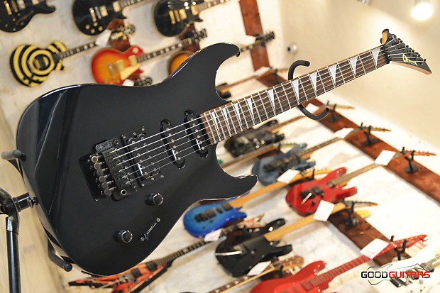 Charvel DK-090 SSH