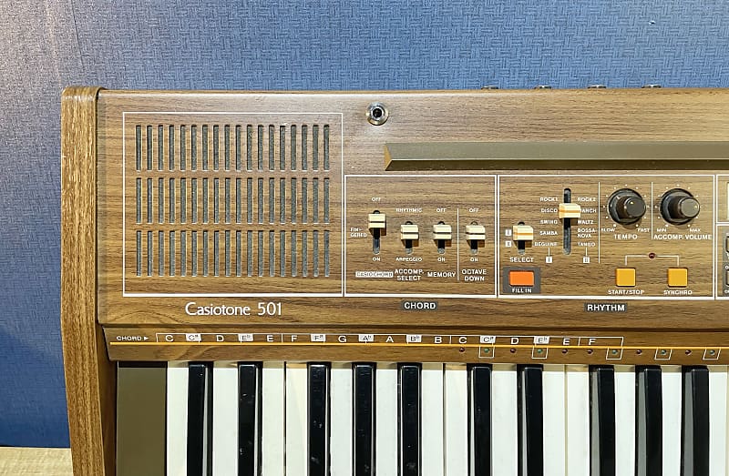 Excellent] Casio Casiotone 501 Vintage Electronic Keyboard