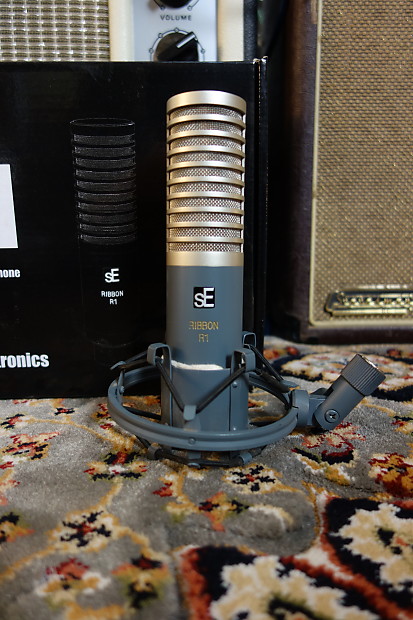 sE Electronics R1 Ribbon Microphone image 1