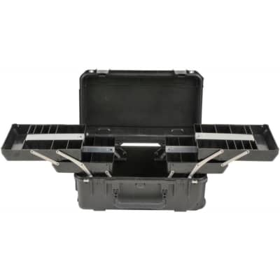 SKB 3i-2011-7B-TR iSeries 2011-7 Waterproof Tech Box with Dual Trays