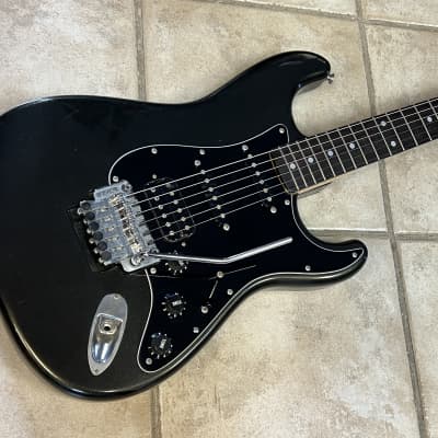 Fender Flagship Tokyo 1周年記念モデル 二次抽選販売のご案内