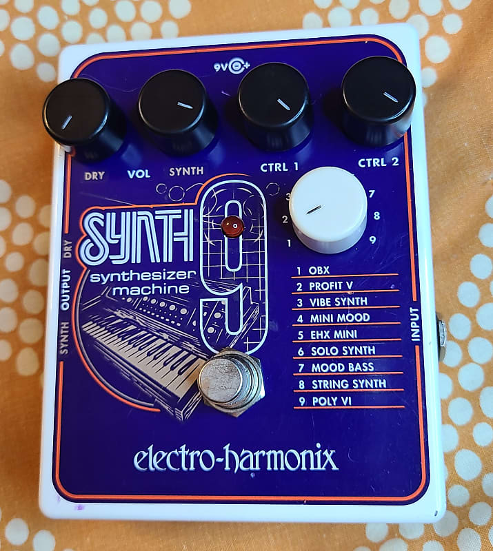 Electro-Harmonix SYNTH9 Synthesizer Machine | ModularGrid Pedals