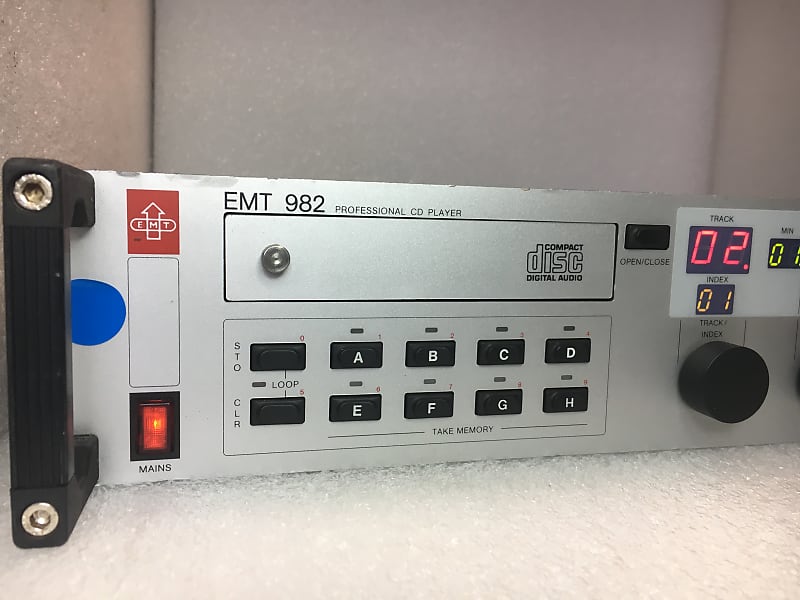 EMT 982 Professional cd player. Digital audio