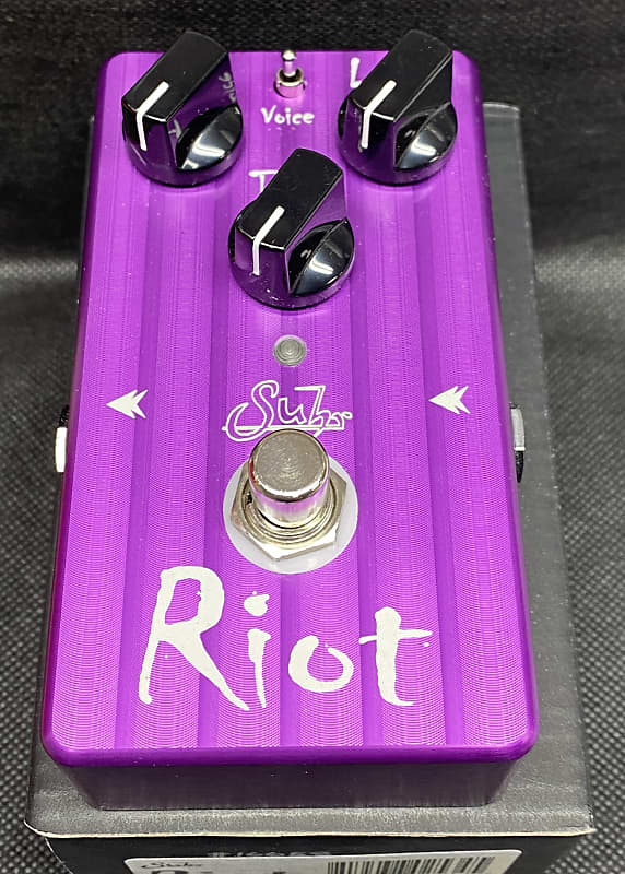 Suhr Riot