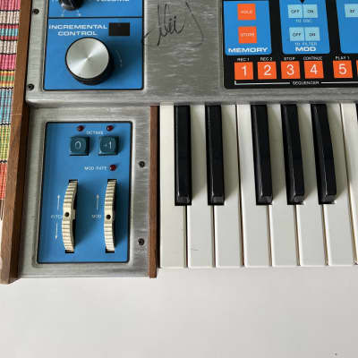 Moog Source 80s Weezer Matt Sharp Rentals