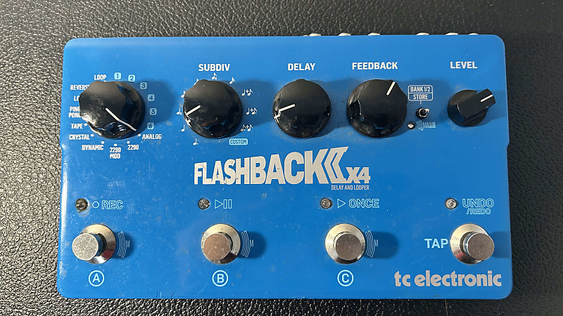 TC Electronic Flashback 2 X4