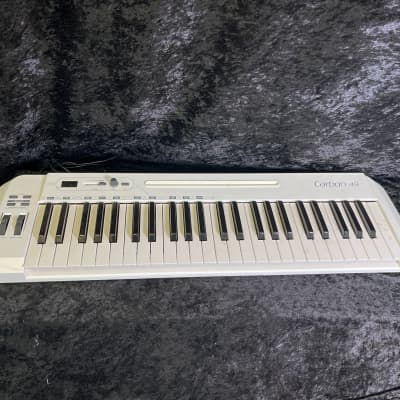 Samson Carbon 49 MIDI Keyboard (Nashville, Tennessee)