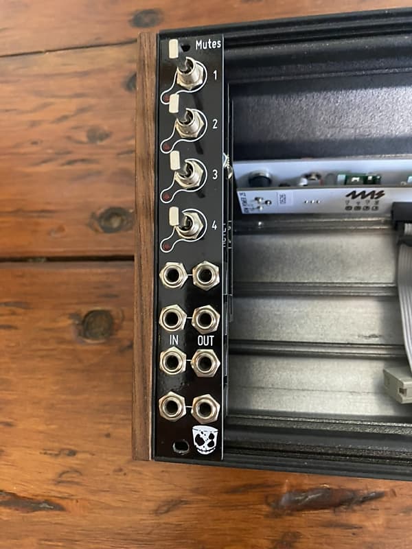 Divkid Mutes Eurorack Module Reverb