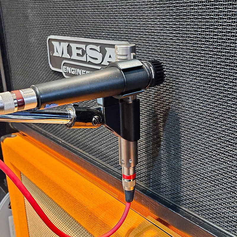 Sm57/Royer R121 Dual Mic Clip Reverb