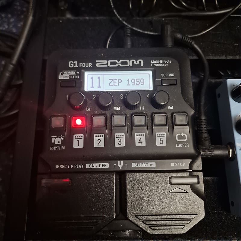 Zoom G1 Four